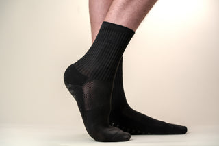 NADA PRO Grip Socks